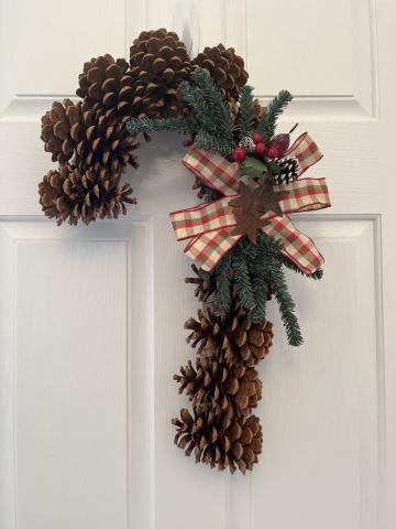 Pinecone Wreath